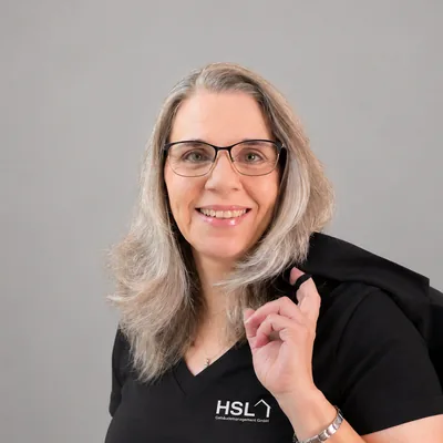 Frau Rother, Ansprechpartnerin für das Facility Management in Karlsruhe