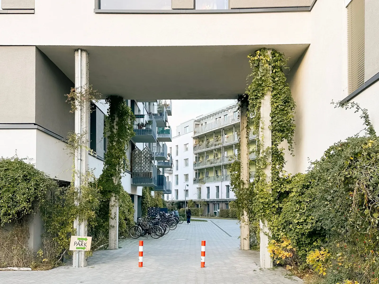 Dokumentierter Objektrundgang durch Keller und Zugänge